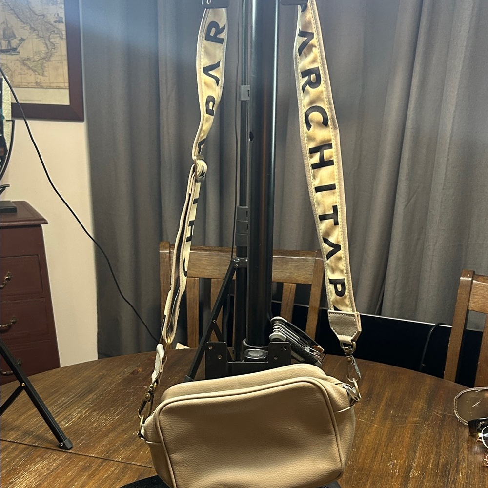 Parchita Beige Crossbody Bag